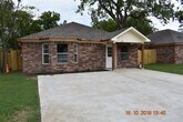 Primary Photo - 1725 N Brents Ave