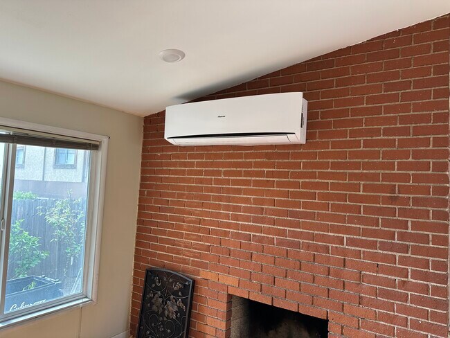 Foto del edificio - 3858 Bentley Ave