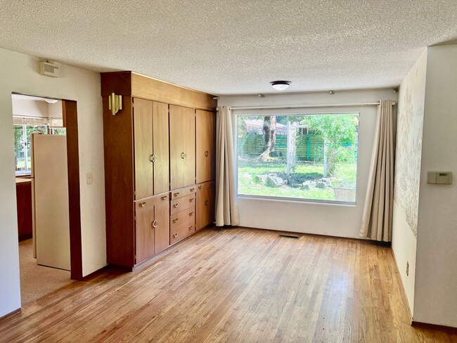 Foto del edificio - 3bd/.75ba Seattle Home