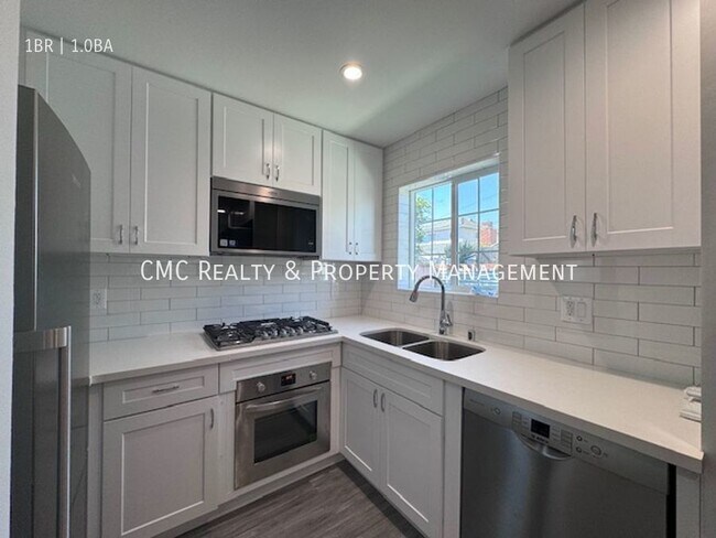 Building Photo - NEW CONSTRUCTION 1 BED / 1 BATH w/ AC and ...