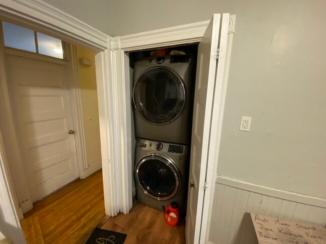 Foto del edificio - 82 Hillside St