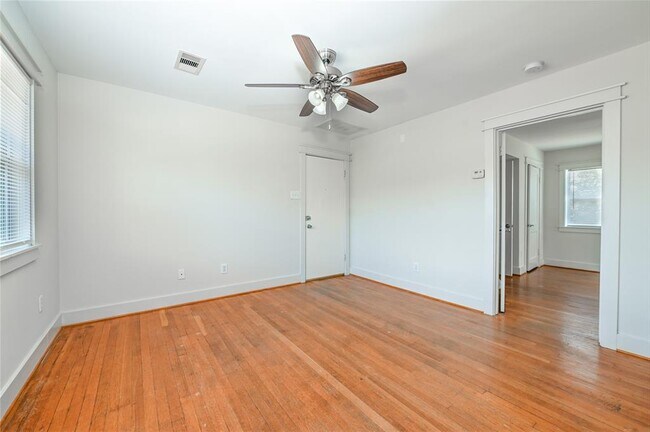 Foto del edificio - 3406 Norhill Blvd