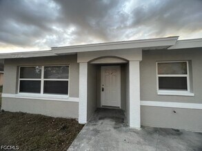 Building Photo - 730 Holmes Ave