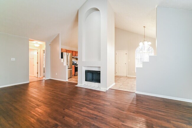 Foto del edificio - 3069 Oakvale Heights