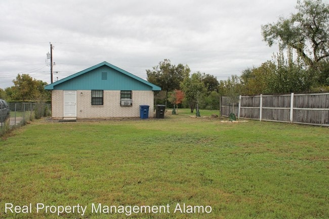 Building Photo - 1741 W Mally Blvd