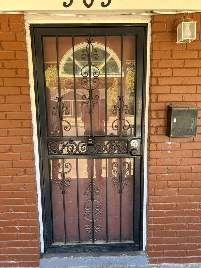 303 Harrell St, Memphis, TN 38112 House Rental in Memphis, TN