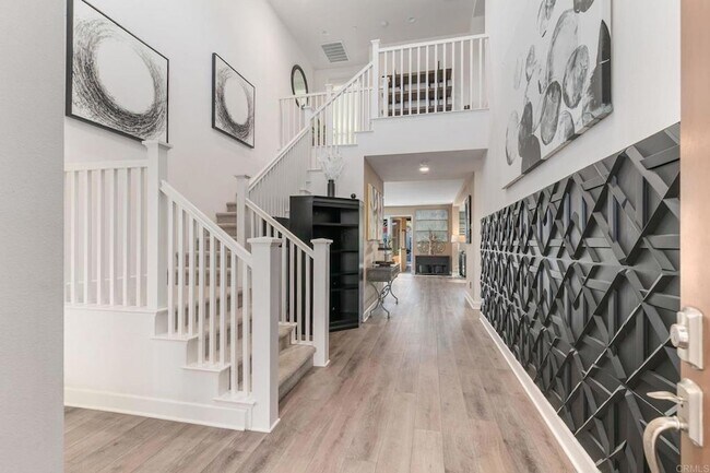 Building Photo - 1316 Vista Ave