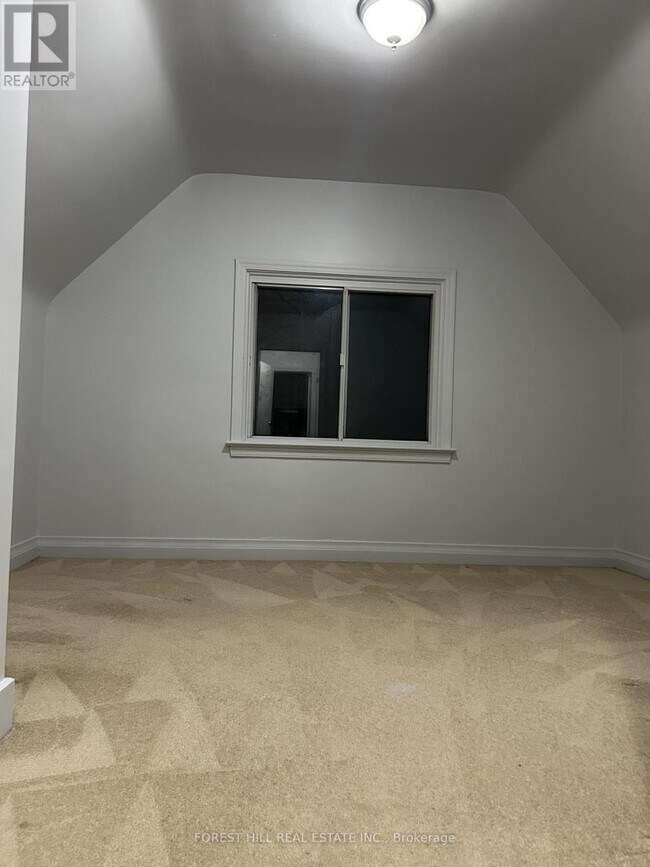 Photo du bâtiment - 28 Harris Park Dr