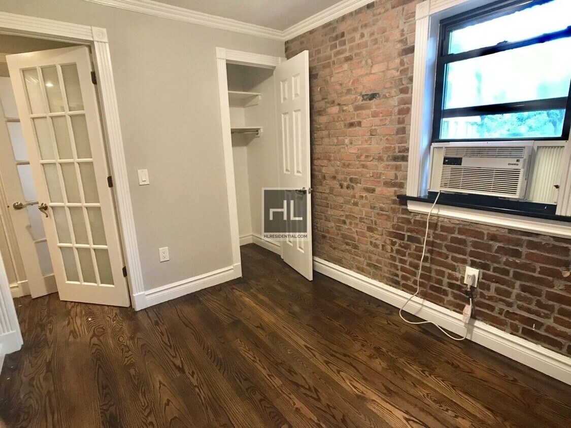Foto principal - W 50TH ST.