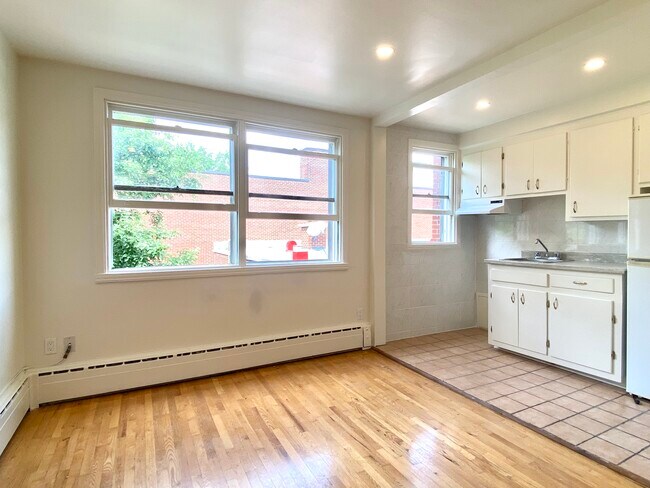 Photo du bâtiment - 6875 Rue Sherbrooke