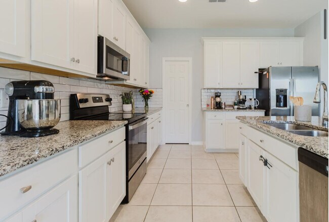 Building Photo - 3047 Adams Cross Dr