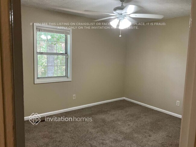 Foto del edificio - 4032 Cindy Dr