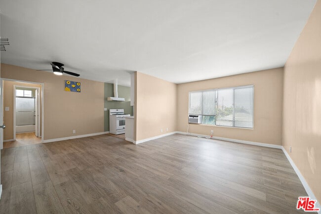 Building Photo - 4810 St Elmo Dr