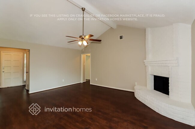 Foto del edificio - 25535 Thistlewaite Ln
