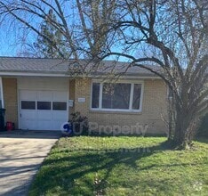 Building Photo - 803 E Harding Dr