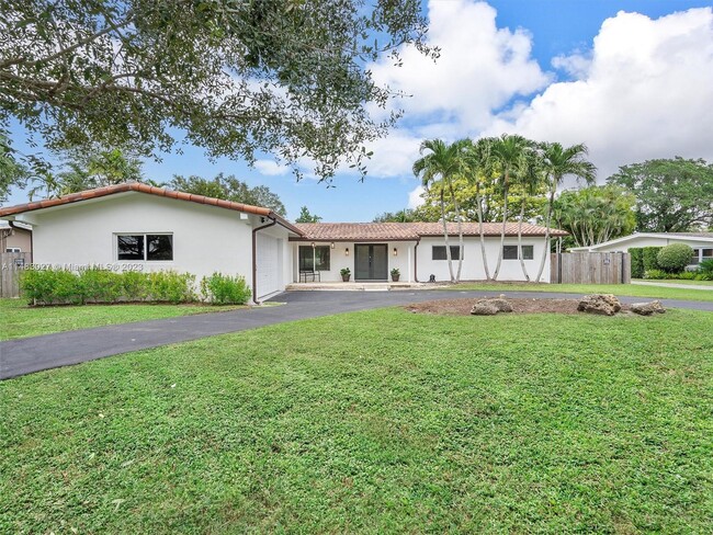 Building Photo - 7325 SW 105th Terrace