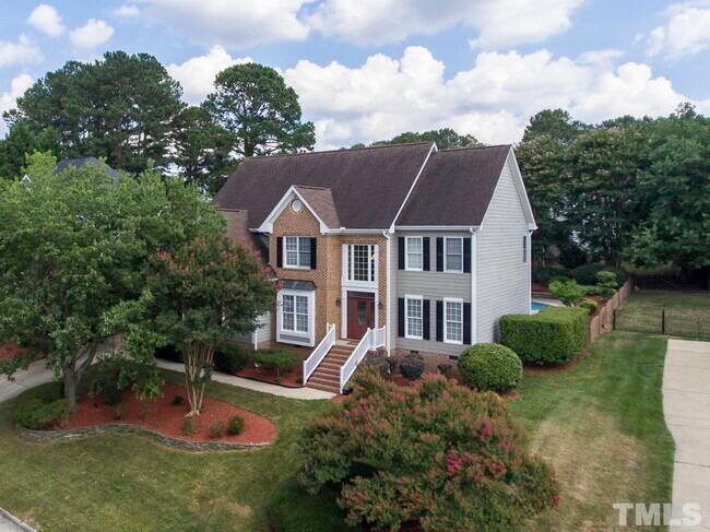 Foto del edificio - 907 Haddon Hall Dr