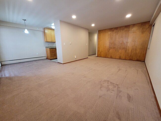 Foto del edificio - 2332 Minor Ave E
