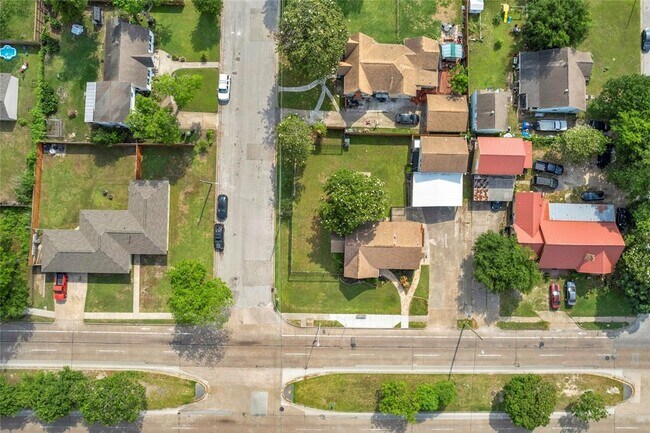 Building Photo - 5012 Irvington Blvd