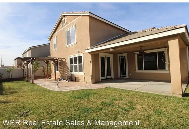 Building Photo - 5 br, 4 bath House - 1680 Taylor Ct.