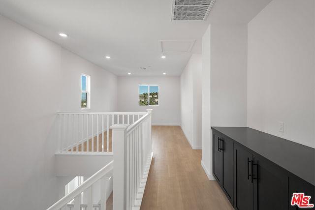 Foto del edificio - 23725 Orange Blossom Dr