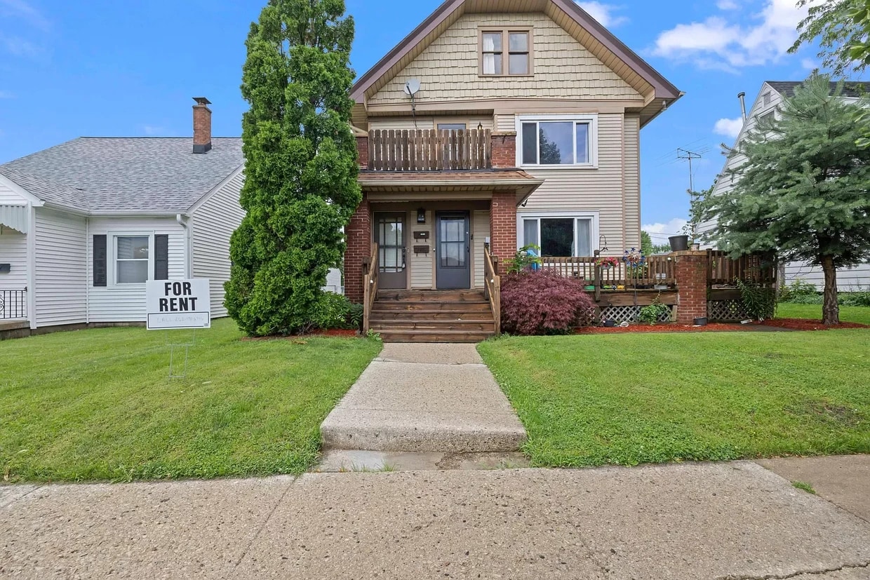 Primary Photo - 148 Frame Ave
