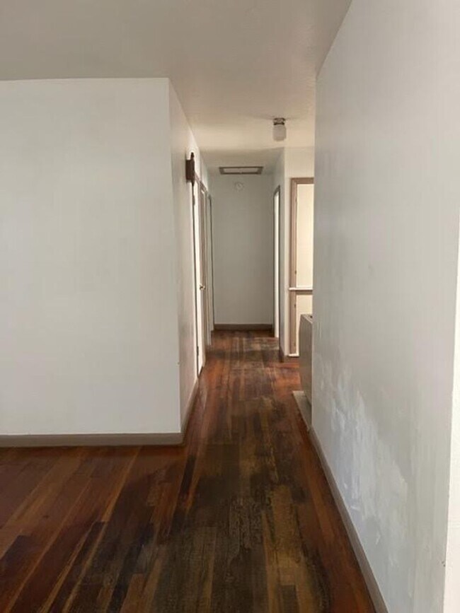 Foto del edificio - 334 Williams St
