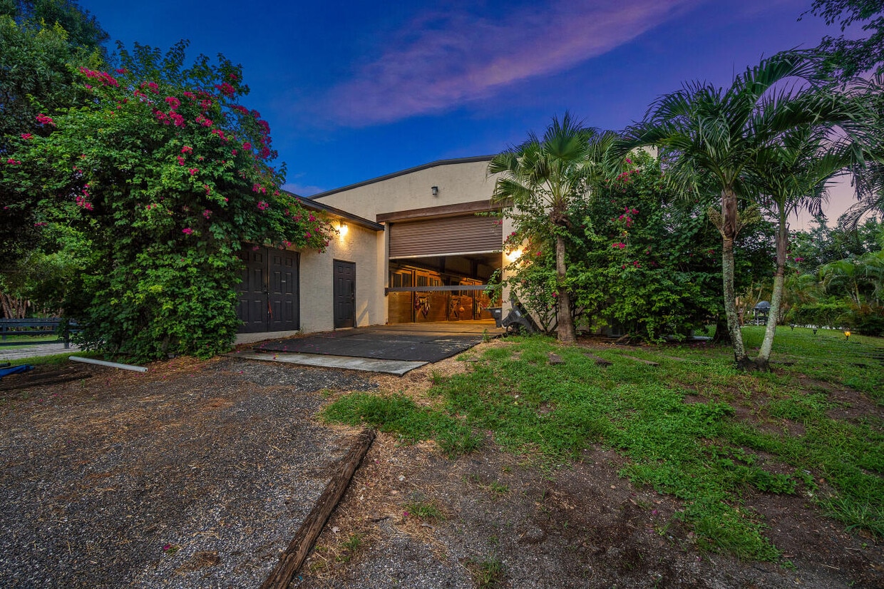 Foto principal - 13349 60th St S
