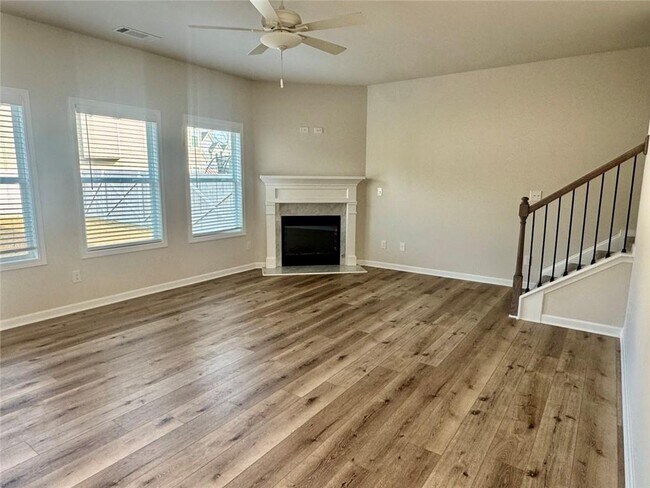 Building Photo - 317 Fox Crk Dr