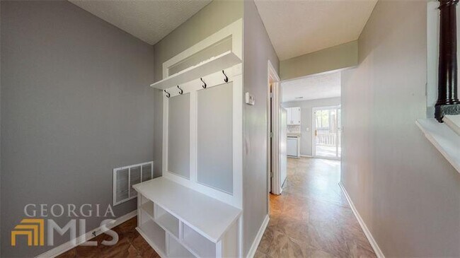 Building Photo - 11240 Rotherick Dr