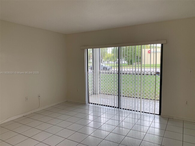 Foto del edificio - 9631 SW 138th Ave