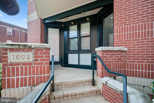 Foto del edificio - 1662 N Quinn St