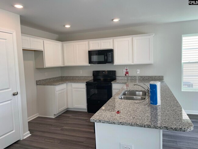 Foto del edificio - 422 Eclipse Ln