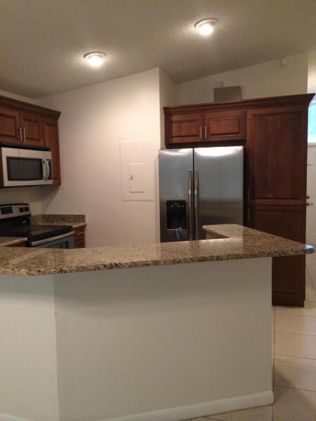Building Photo - 22279 Whistling Pines Ln