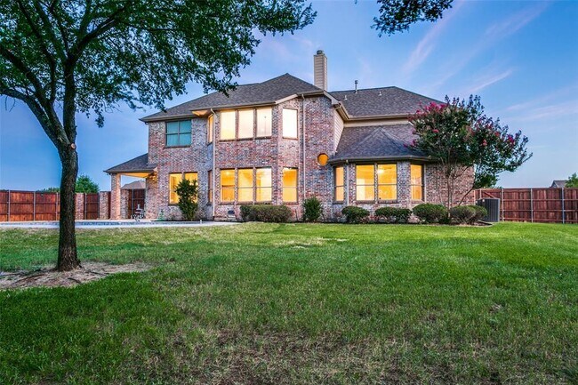 Building Photo - 705 Portofino Pl