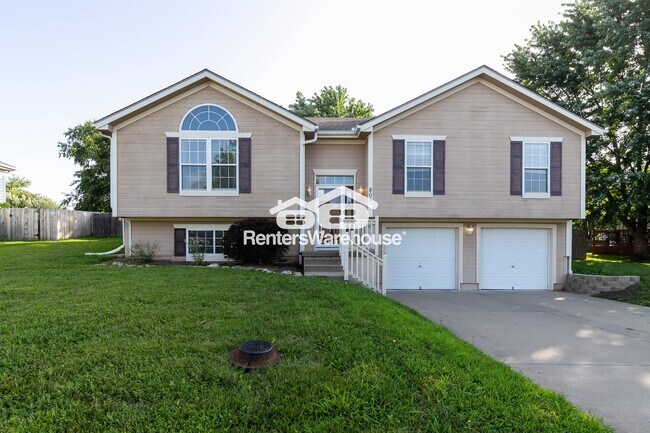 Foto del edificio - 804 Stratford Dr