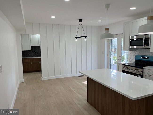 Foto del edificio - 924 Bethlehem Pike