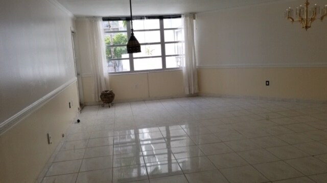 Foto del edificio - 2750 NE 183rd St