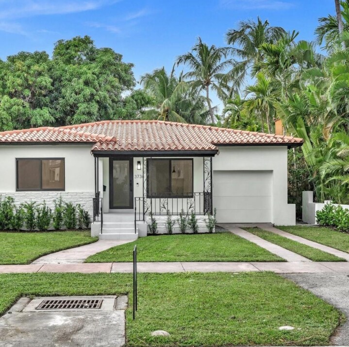 3736 Royal Palm Ave, Miami Beach, FL 33140 House Rental in Miami