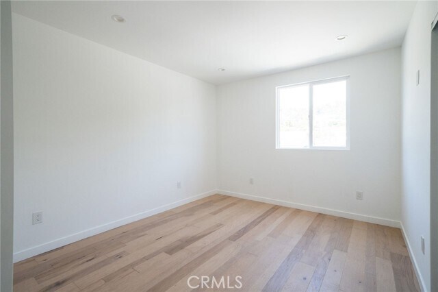 Building Photo - 2683 Roseview Ave