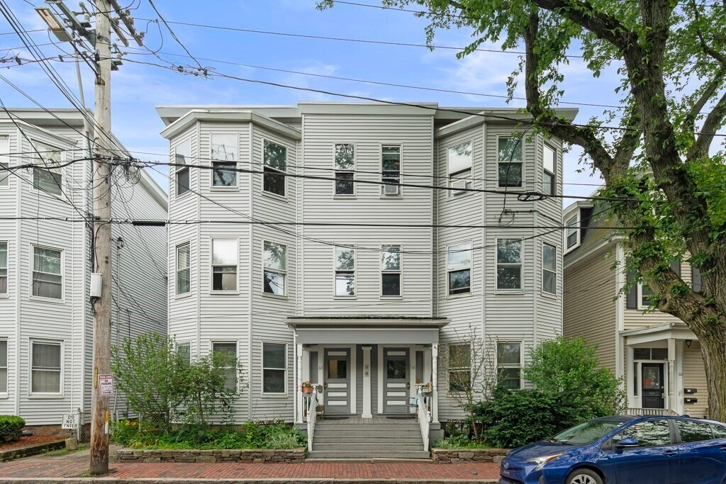 Primary Photo - 64 Pleasant St