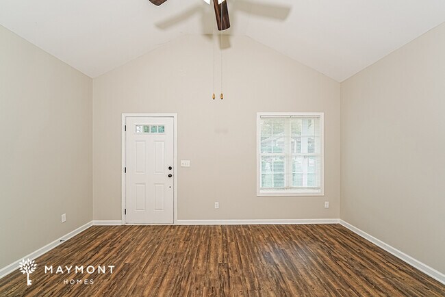 Foto del edificio - 595 Kincaid Cove Ln