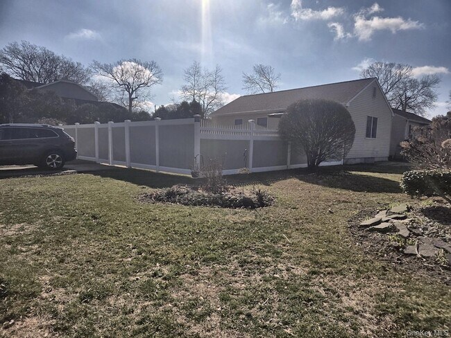 Foto del edificio - 21 Wyant Ave