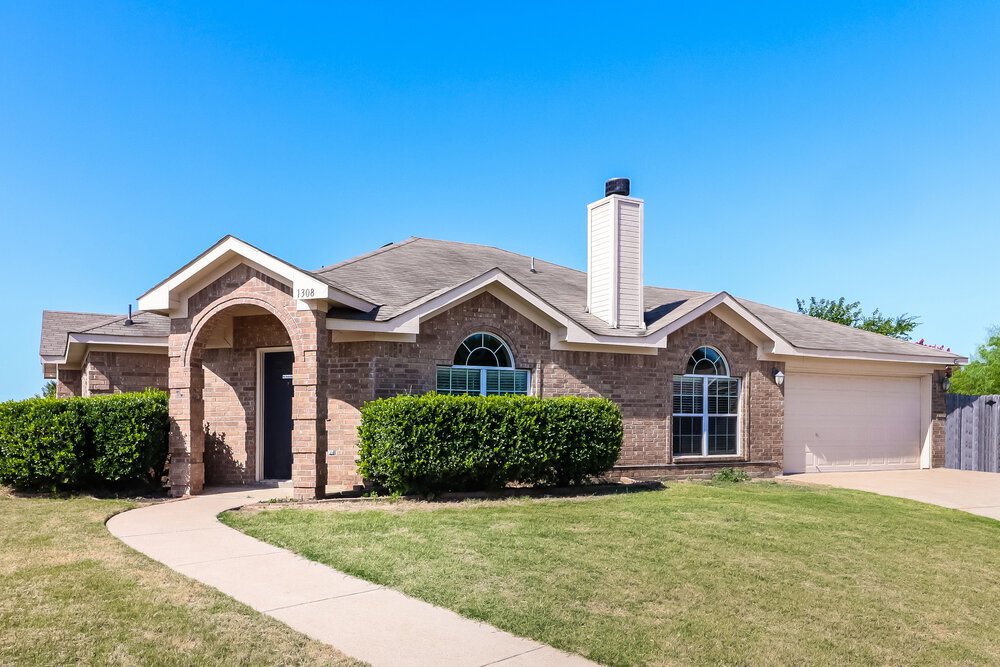 Foto principal - 1308 Dawnridge Ct