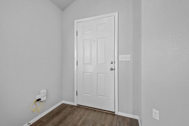 Foto del edificio - Beautiful and Spacious Home!