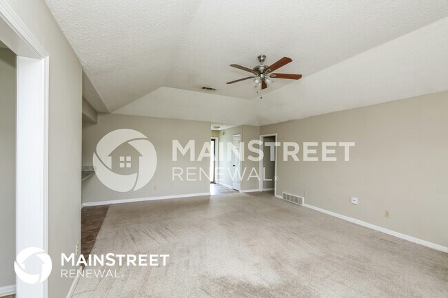 Foto del edificio - 2432 Country Trail Dr