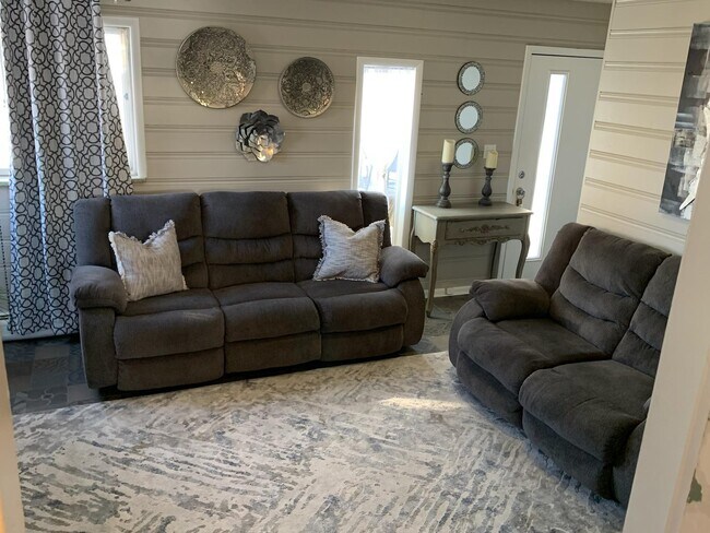 Foto del edificio - 2780 S Cook St