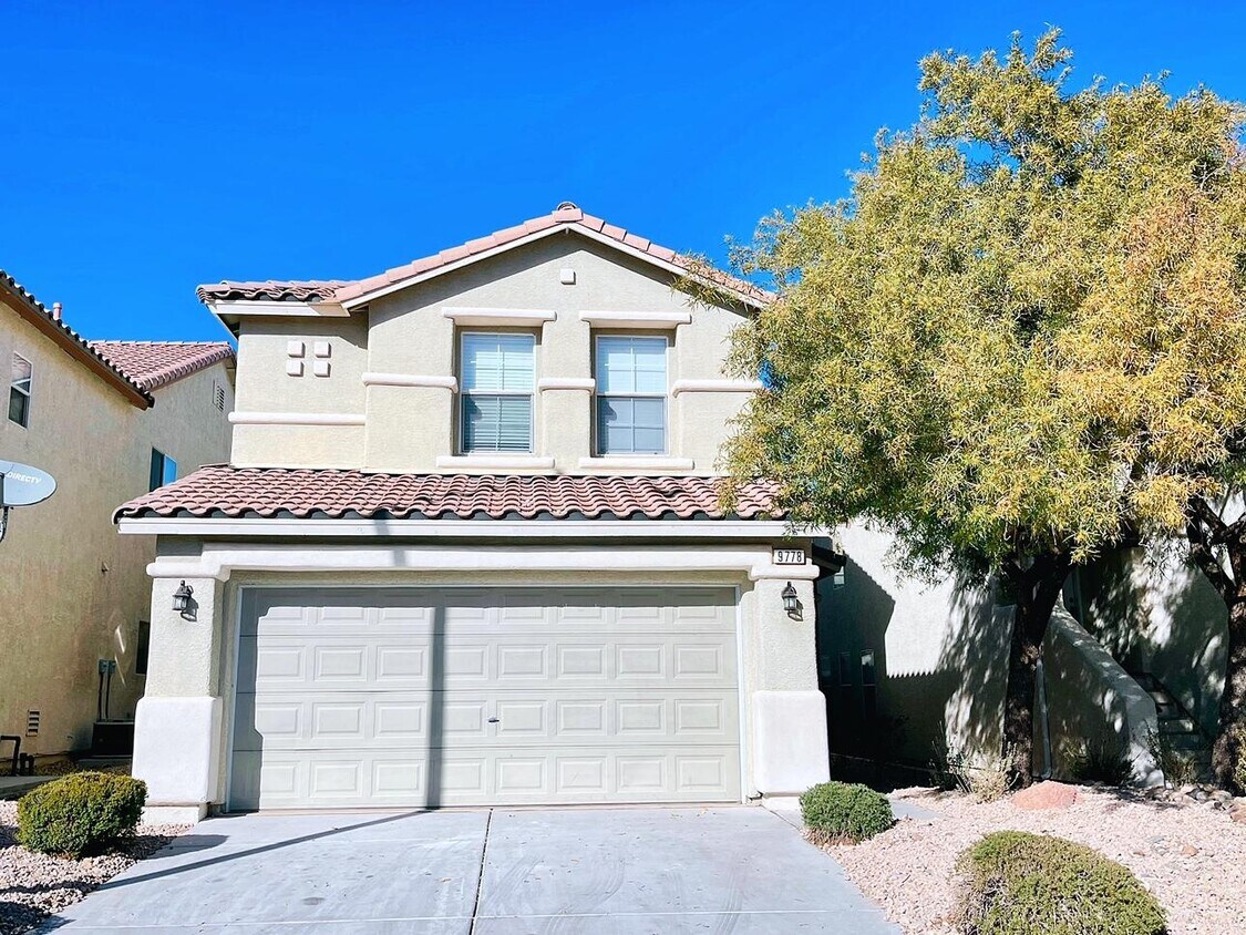 Primary Photo - 9778 Splendor Sky Ave
