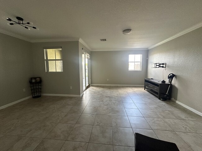 Foto del edificio - 1442 SE 23rd Terrace