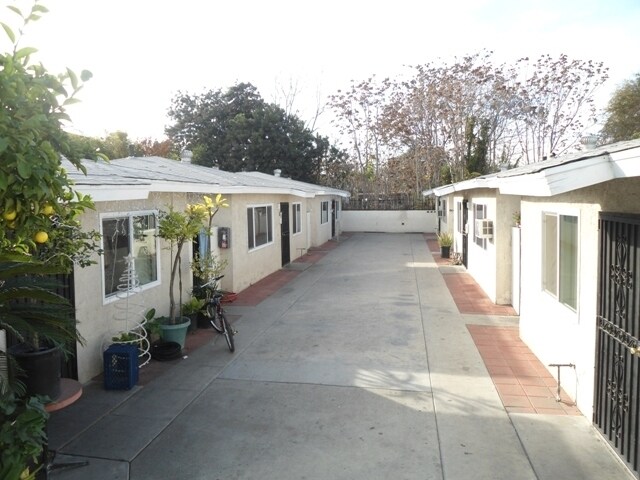Foto del edificio - 2325 Continental Ave